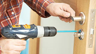 Automotive Locksmith at 02481, Massachusetts